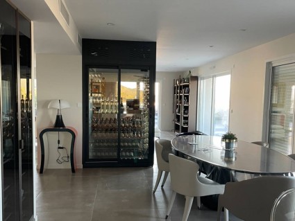 Winewall Cavisio