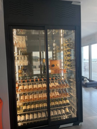Winewall Cavisio